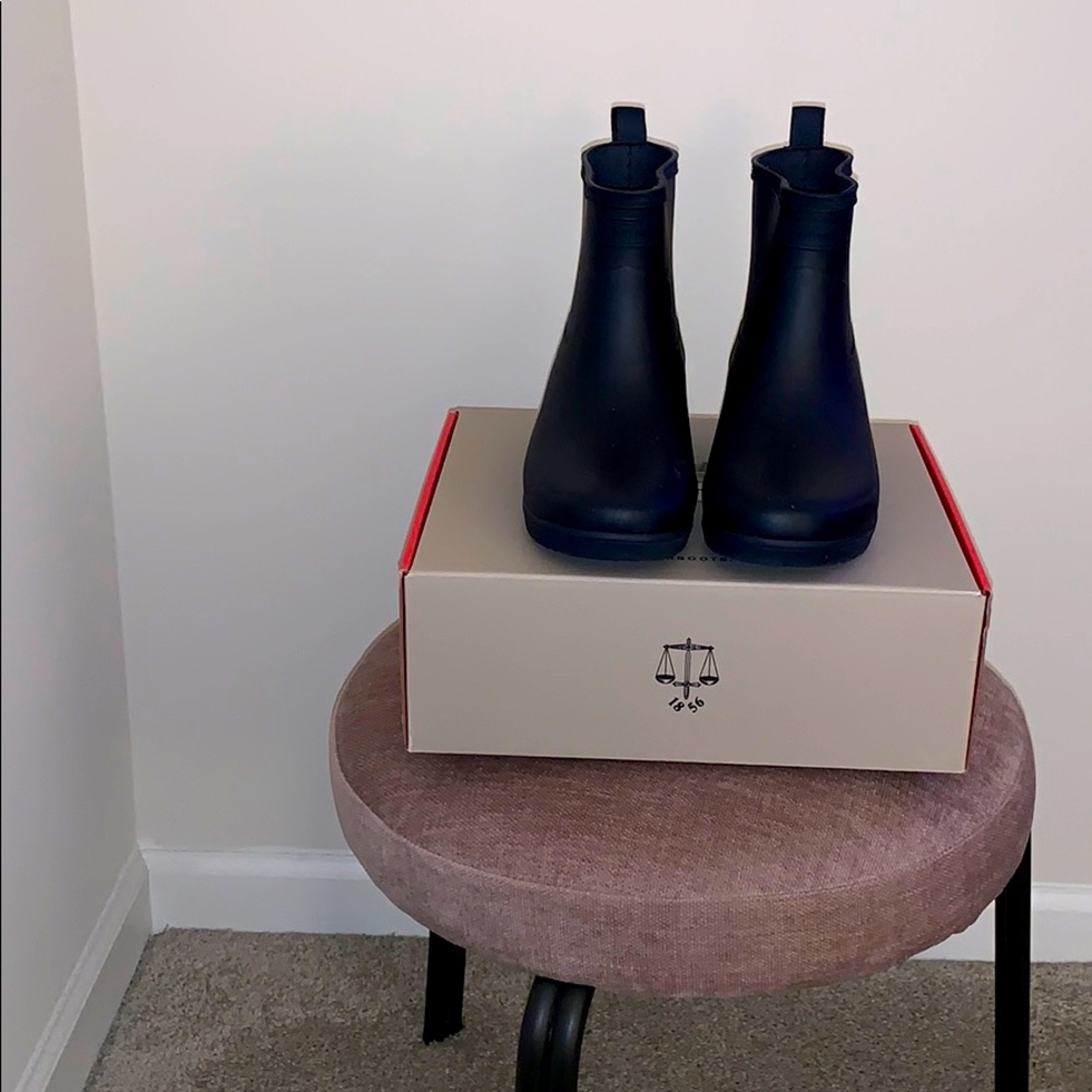 HUNTER Original Refined Chelsea Rain Bootie